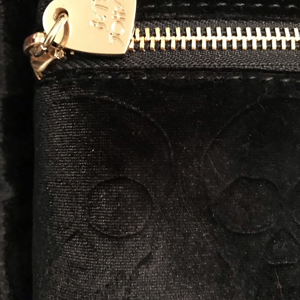 Betsey Johnson Embossed Skull Velvet Backpack - Picture 3 of 3